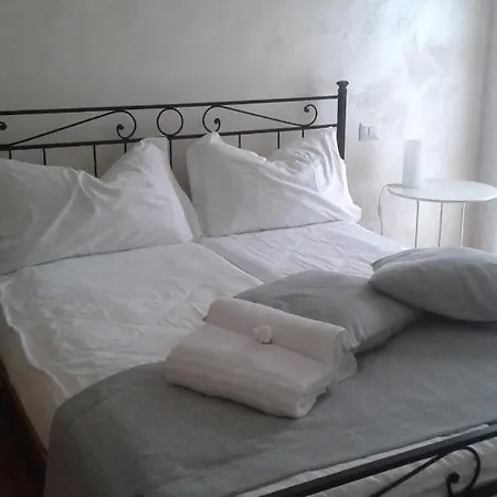 לינה וארוחת בוקר Il Borgo Dei Molini 3*